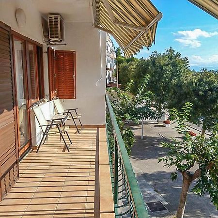 Apartman Melis Podgora Exterior foto